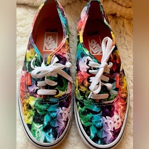 Vans Rainbow Cats 🌈 Shoes Size 9.5 Women’s
